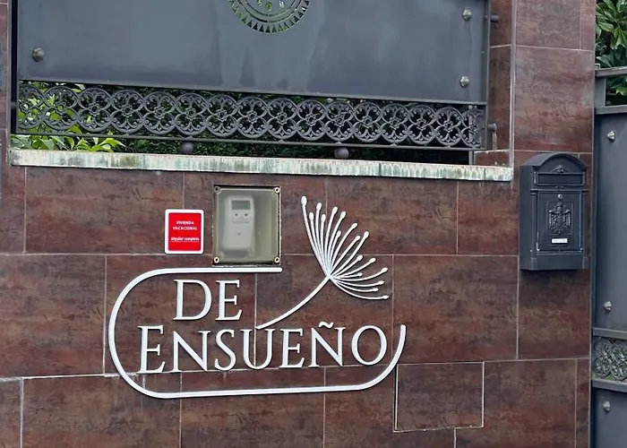 En Costa Quebrada -piscina Y Parking Junto A Playas, En * Soto de la Marina