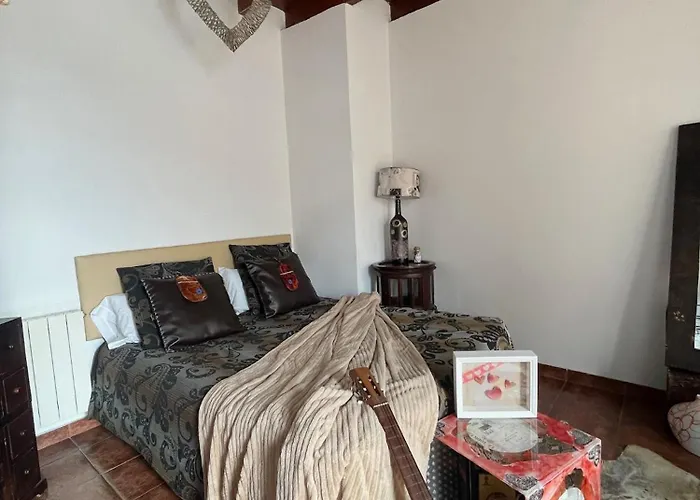 En Costa Quebrada -piscina Y Parking Junto A Playas, En *