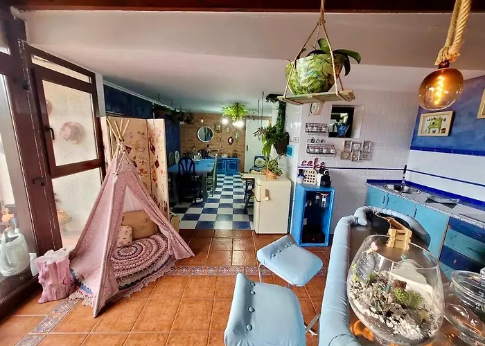 En Costa Quebrada -piscina Y Parking Junto A Playas, En Apartment *