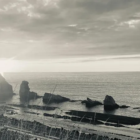 En Costa Quebrada -piscina Y Parking Junto A Playas, En Soto de la Marina