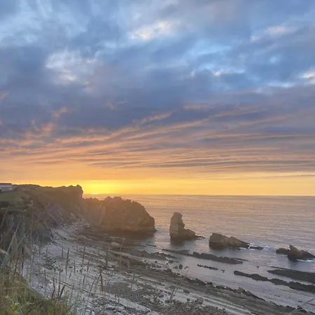 En Costa Quebrada -piscina Y Parking Junto A Playas, En Soto de la Marina